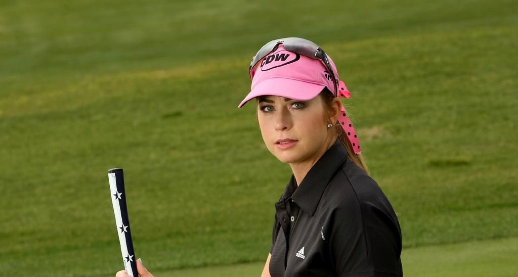 Nữ golfer nào sở hữu cú putt dài nhất LPGA?